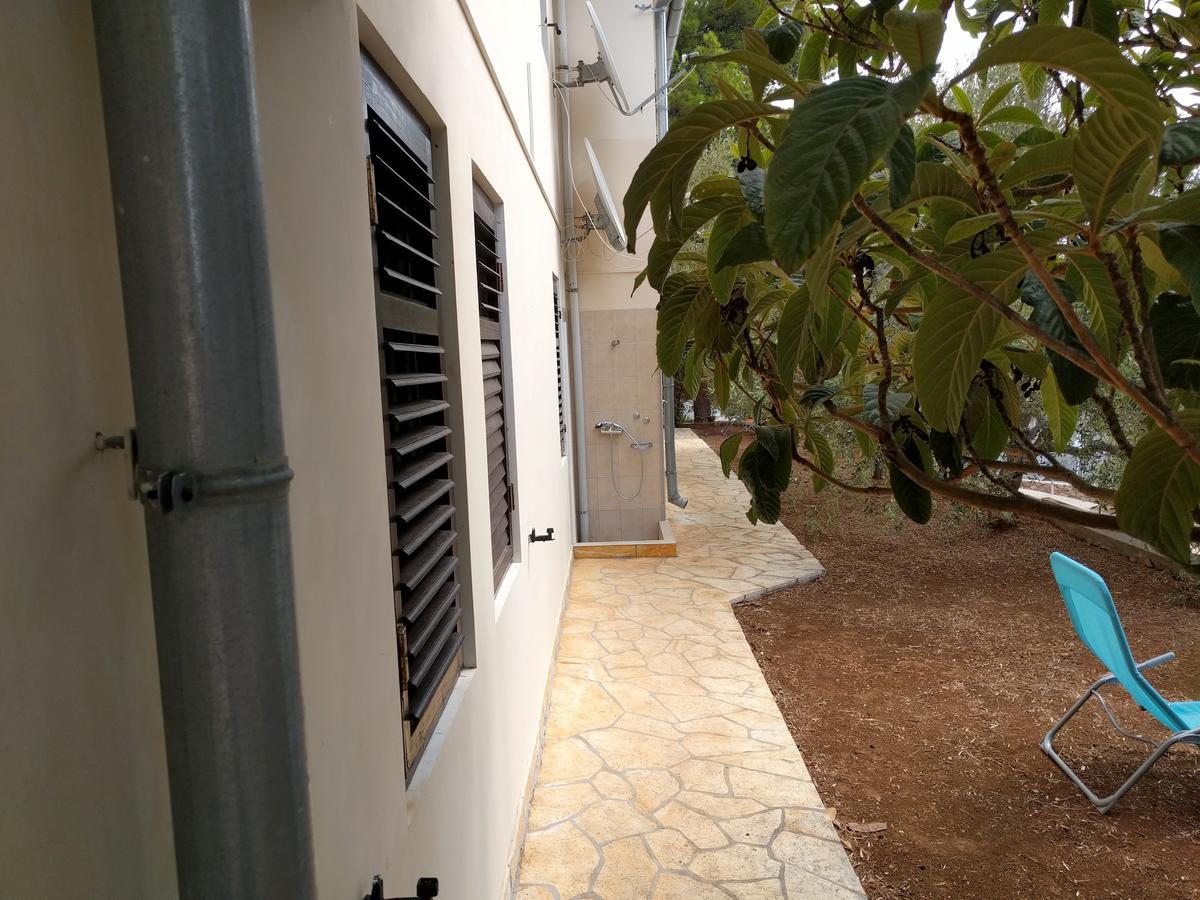 Apartmani Anja Sveta Nedelja  Luaran gambar