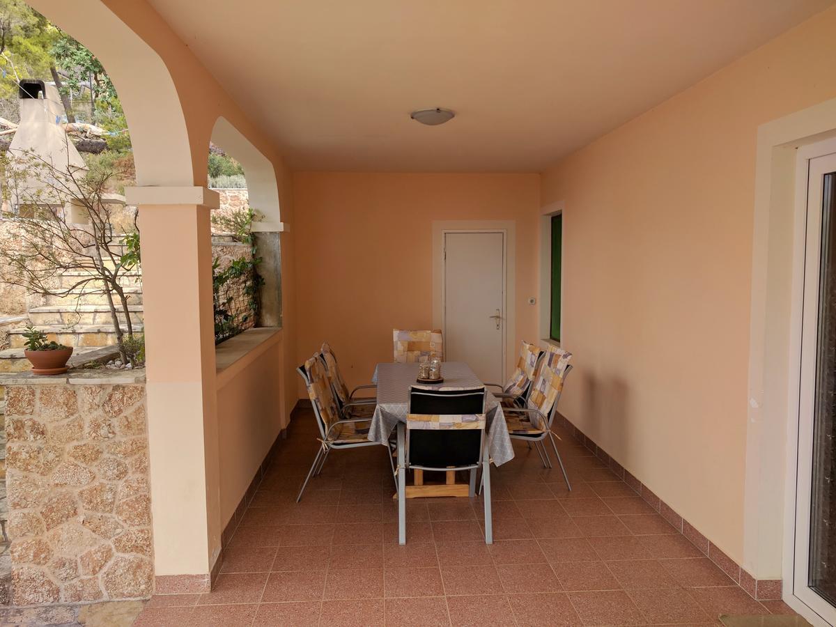 Apartmani Anja Sveta Nedelja  Luaran gambar