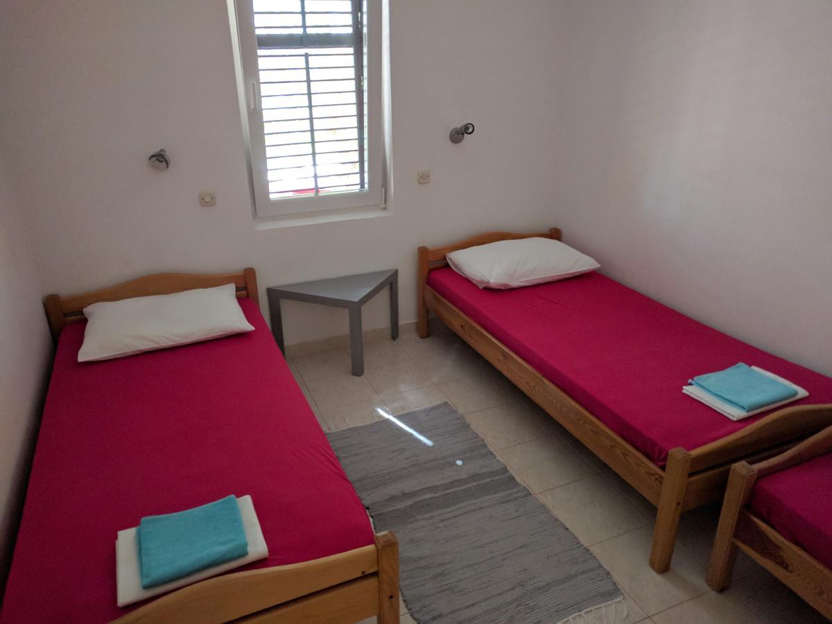 Apartmani Anja Sveta Nedelja  Luaran gambar